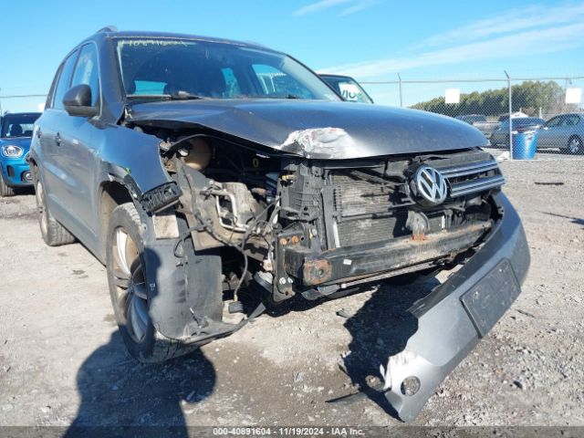 WVGBV3AX7EW611327 Volkswagen TIGUAN SE