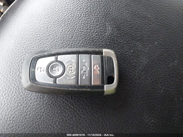 Ford F-150 Lariat 2019 1FTFW1E4XKKC66269 Image 11