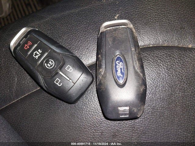 1FM5K8DHXHGA16140 Ford EXPLORER XLT
