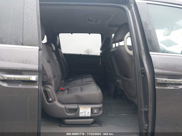 40891716 :رقم المزاد ، 5FNRL5H65GB107061 vin ، 2016 Honda Odyssey Ex-l مزاد بيع