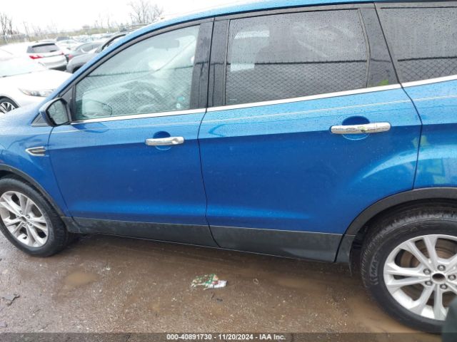 1FMCU0GD2HUE02077 Ford ESCAPE SE