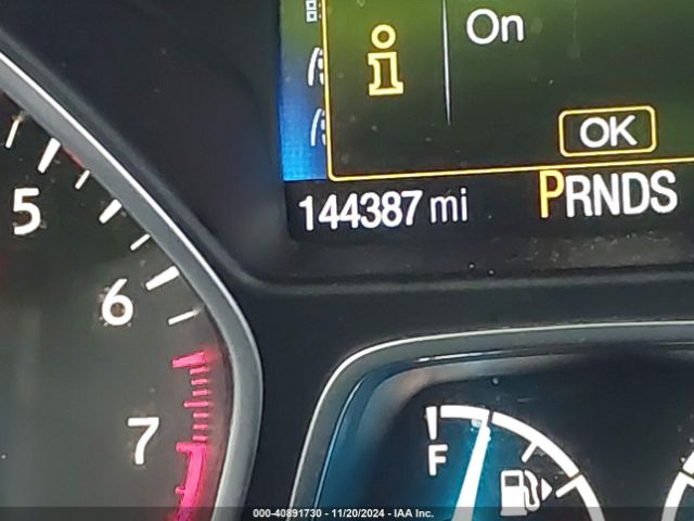 1FMCU0GD2HUE02077 Ford ESCAPE SE