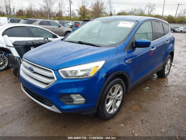 1FMCU0GD2HUE02077 Ford ESCAPE SE