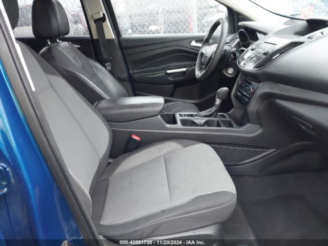 1FMCU0GD2HUE02077 Ford ESCAPE SE