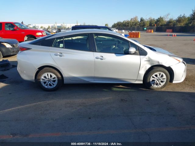 JTDKBRFU6G3002586 Toyota Prius