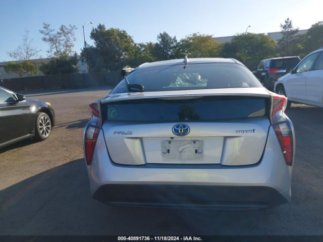 JTDKBRFU6G3002586 Toyota Prius