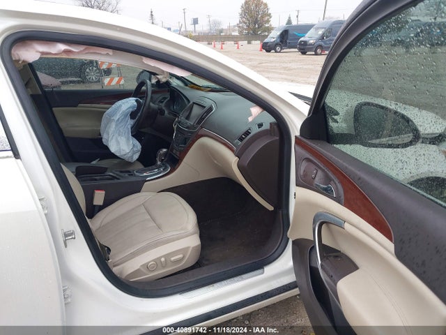 2G4GN5EX7E9168567 Buick Regal Turbo/e-assist Premium I