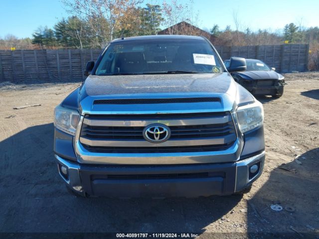 5TFDY5F19EX324599 Toyota Tundra Sr5 5.7l V8