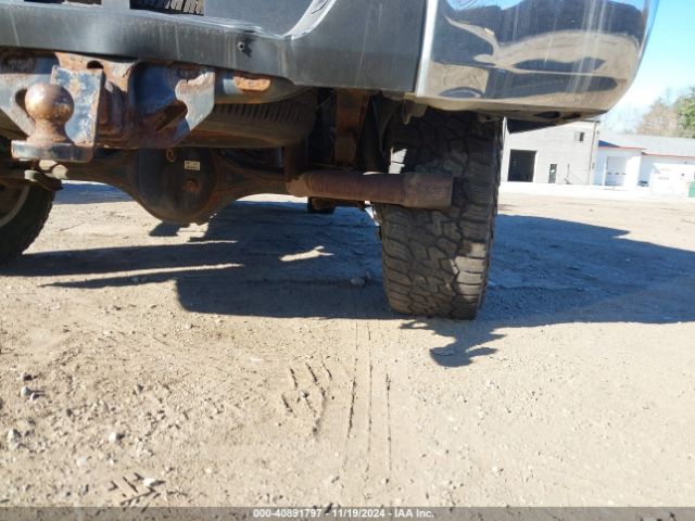 5TFDY5F19EX324599 Toyota Tundra Sr5 5.7l V8