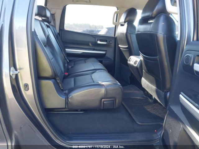 5TFDY5F19EX324599 Toyota Tundra Sr5 5.7l V8