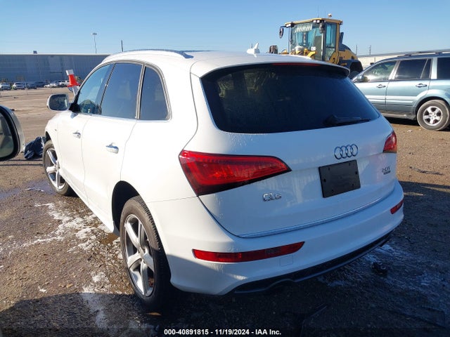 WA1M2AFP7HA044356 Audi Q5 2.0t Premium
