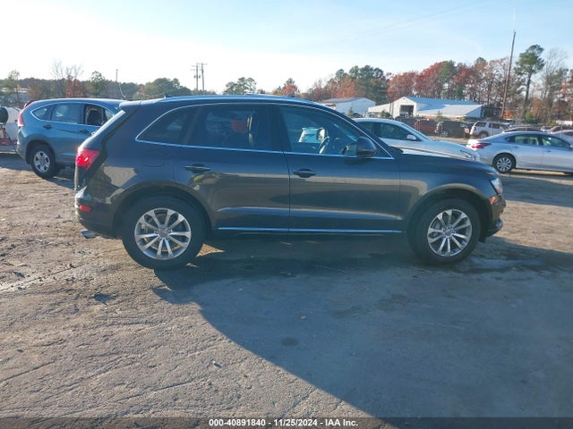Audi Q5 2.0t Premium 2016 WA1C2AFP4GA023832 Image 13