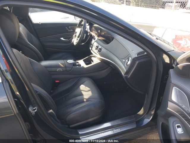 WDDUG6GB8JA421702 Mercedes-Benz S 450 4matic
