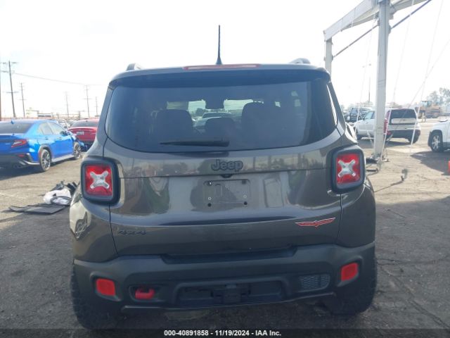 ZACCJBCT8GPE13140 Jeep Renegade Trailhawk
