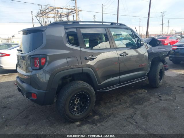 ZACCJBCT8GPE13140 Jeep Renegade Trailhawk