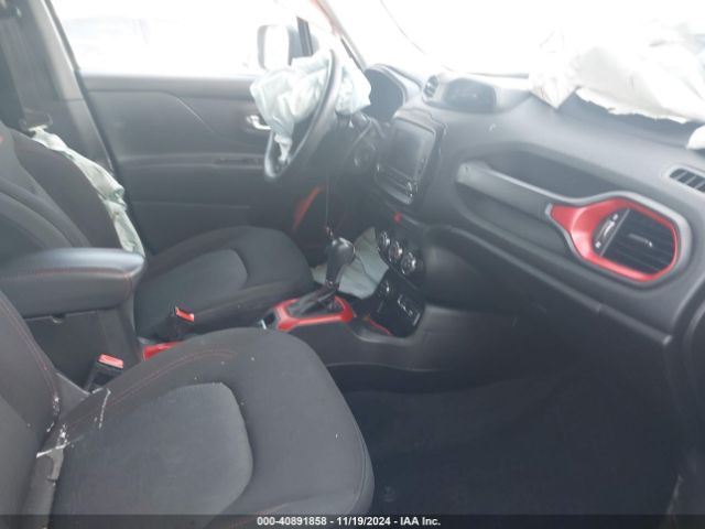 ZACCJBCT8GPE13140 Jeep Renegade Trailhawk
