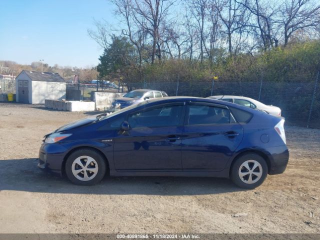 JTDKN3DU4E1788694 Toyota Prius Two