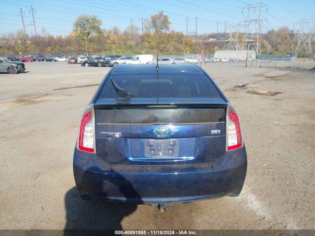 JTDKN3DU4E1788694 Toyota Prius Two