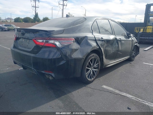 4T1G11AK6MU518691 Toyota CAMRY SE