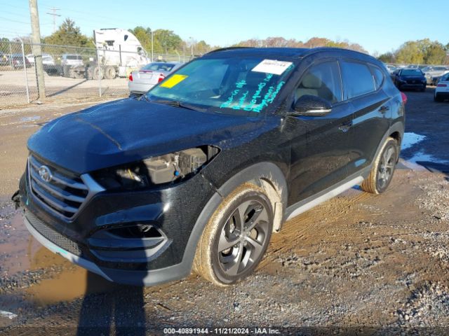 KM8J33A29JU803800 Hyundai Tucson Value