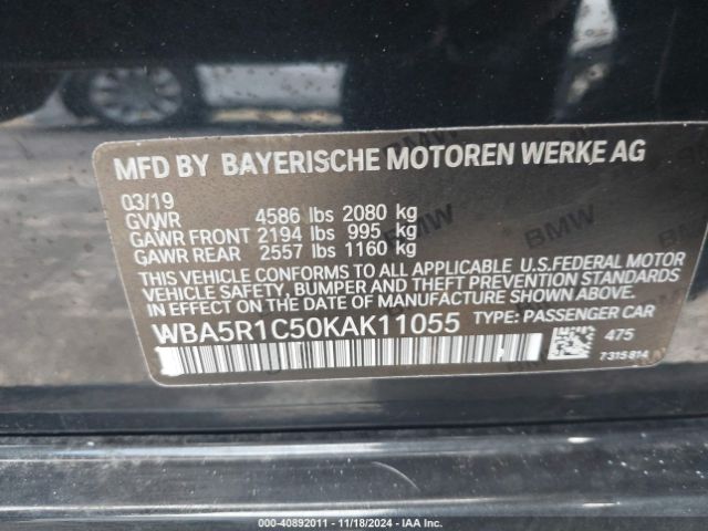 WBA5R1C50KAK11055 BMW 330I