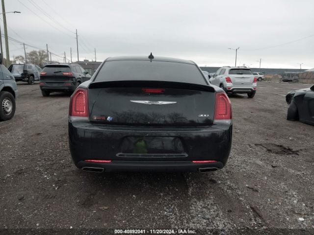2C3CCABT2KH614097 Chrysler 300 300s