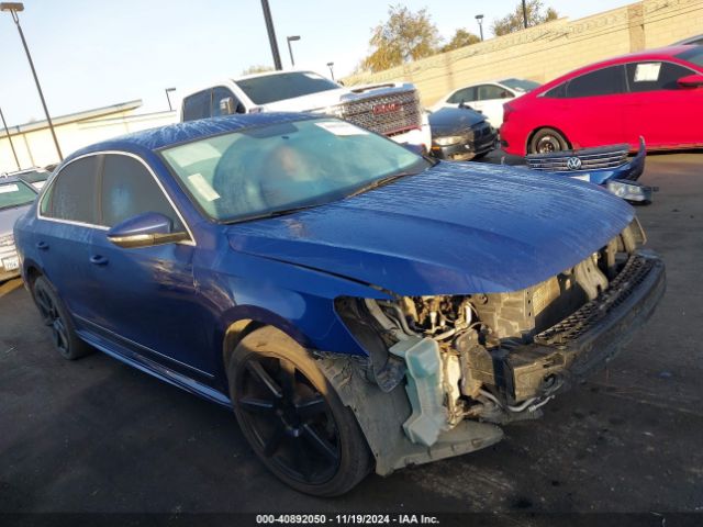 1VWAT7A33GC047333 Volkswagen Passat 1.8t R-line