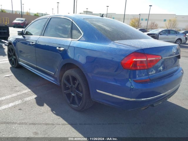 1VWAT7A33GC047333 Volkswagen Passat 1.8t R-line