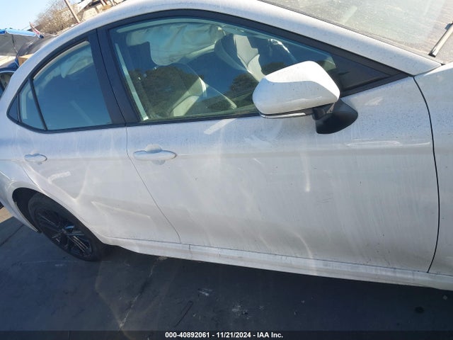 Toyota CAMRY SE 2025 4T1DAACKXSU502247 Image 13