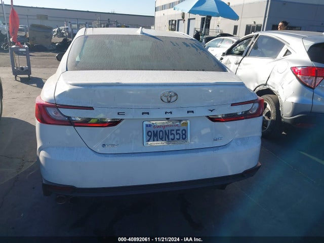 Toyota CAMRY SE 2025 4T1DAACKXSU502247 Image 16
