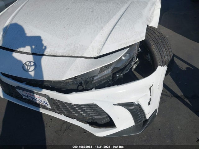 Toyota CAMRY SE 2025 4T1DAACKXSU502247 Image 18