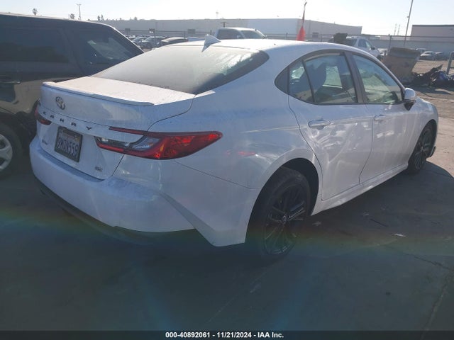 Toyota CAMRY SE 2025 4T1DAACKXSU502247 Image 4