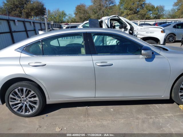 58AD11D1XMU002980 Lexus ES 250