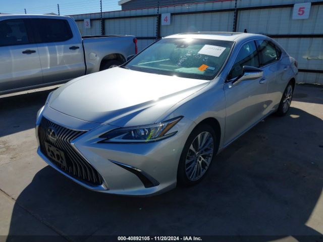 58AD11D1XMU002980 Lexus ES 250