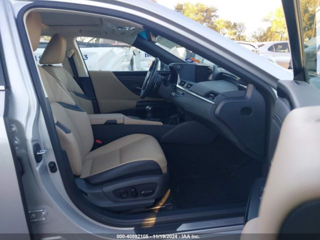 58AD11D1XMU002980 Lexus ES 250
