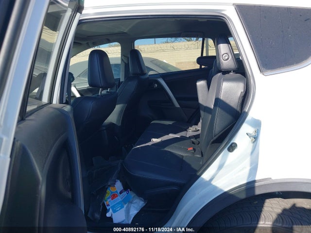2T3YFREV2JW477195 Toyota Rav4 Limited/platinum
