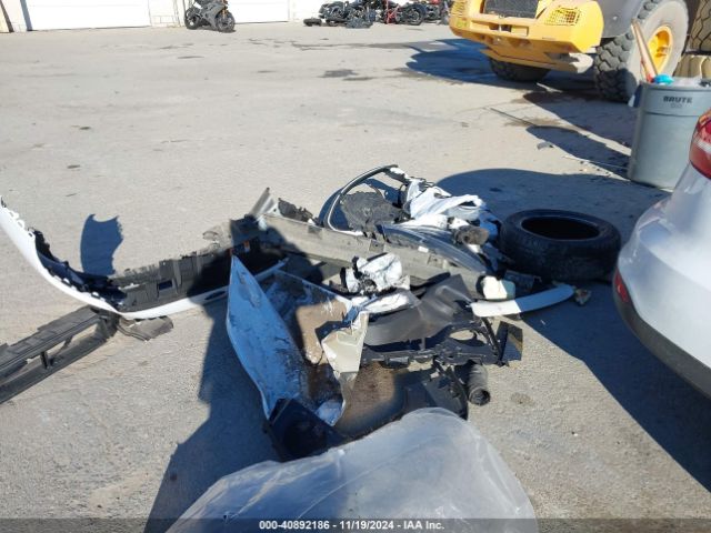1FADP3H29JL298073 Ford FOCUS SEL