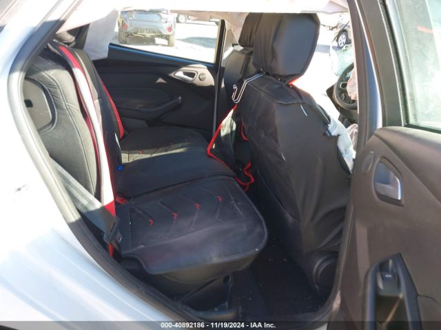 1FADP3H29JL298073 Ford FOCUS SEL