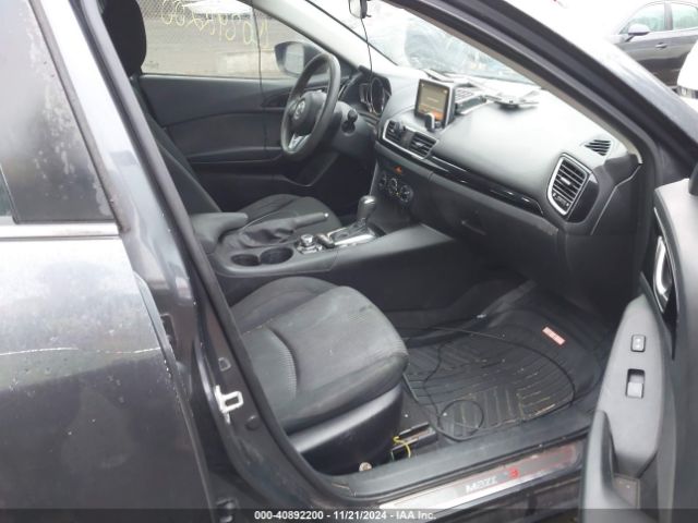 JM1BM1U70G1312415 Mazda Mazda3 I Sport