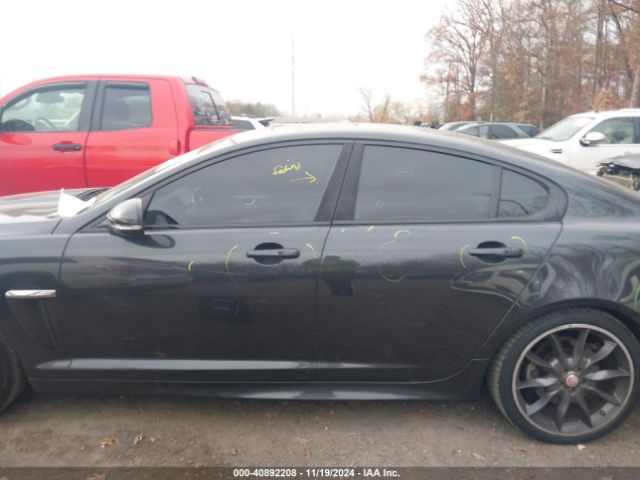 SAJWJ0FFXF8U76500 Jaguar Xf 3.0 Portfolio/3.0 Sport