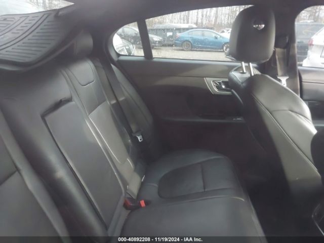 SAJWJ0FFXF8U76500 Jaguar Xf 3.0 Portfolio/3.0 Sport
