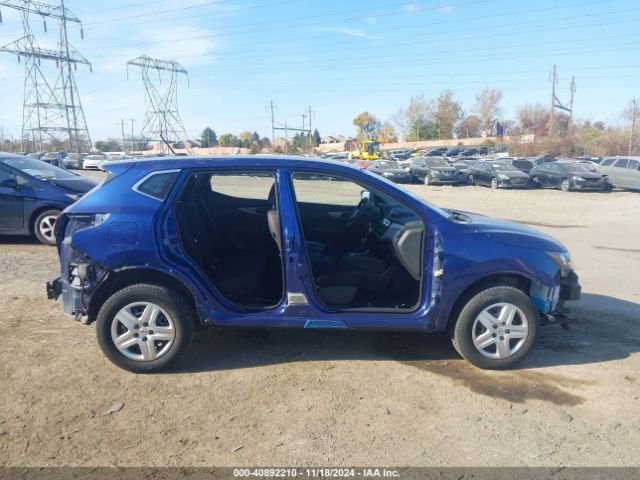 JN1BJ1CR2JW265249 Nissan Rogue Sport S