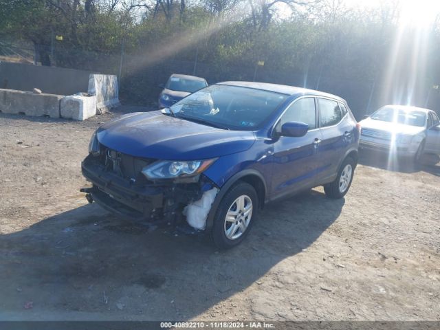 JN1BJ1CR2JW265249 Nissan Rogue Sport S