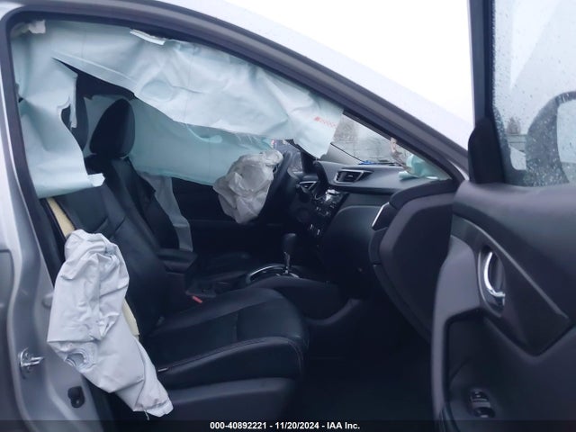 Nissan ROGUE SV 2015 KNMAT2MVXFP512409 Image 5
