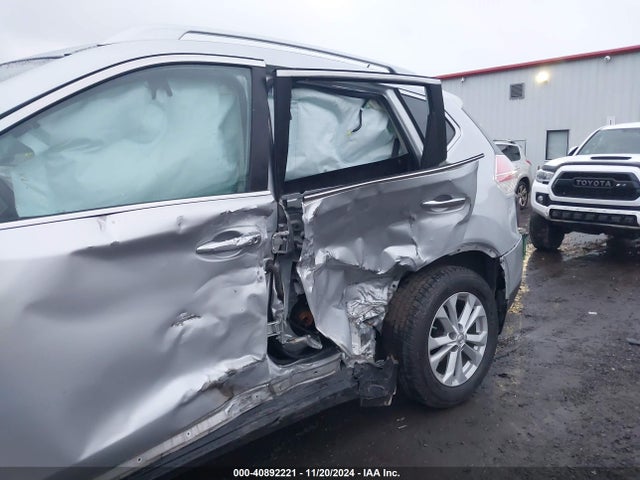 Nissan ROGUE SV 2015 KNMAT2MVXFP512409 Image 6
