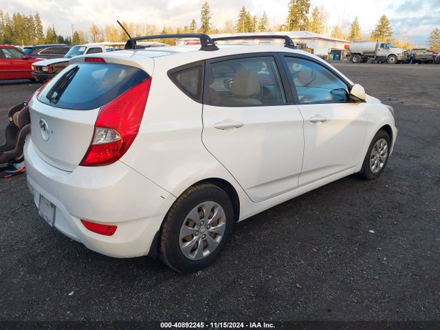 Hyundai ACCENT SE 2016 KMHCT5AE7GU245761 Image 4