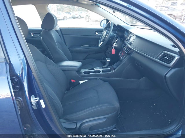 KIA Optima Lx 2017 5XXGT4L30HG162675 Image 5