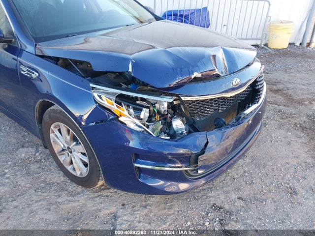 KIA Optima Lx 2017 5XXGT4L30HG162675 Image 6