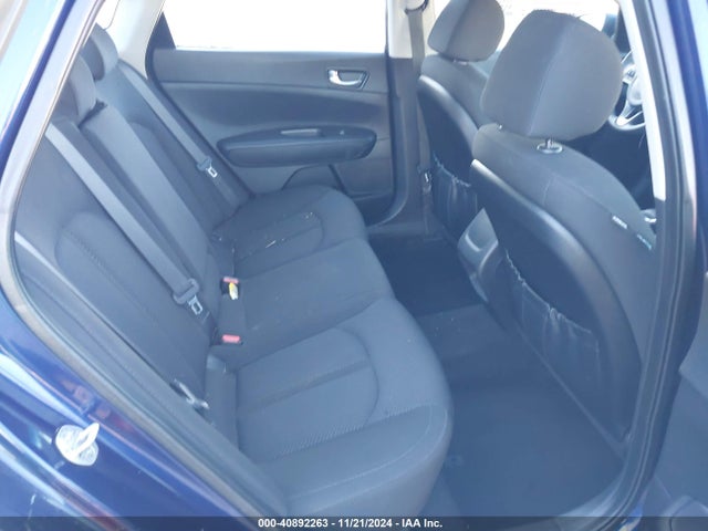KIA Optima Lx 2017 5XXGT4L30HG162675 Image 8