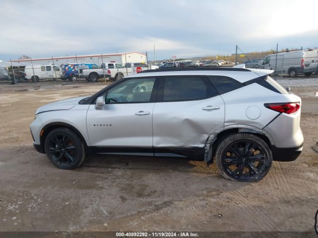 3GNKBJRS0KS688677 Chevrolet BLAZER RS
